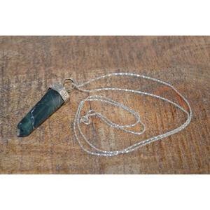 Pendant Wand Green  Serpentine or Moss Agate Sterling Silver Box Chain 925 KAY